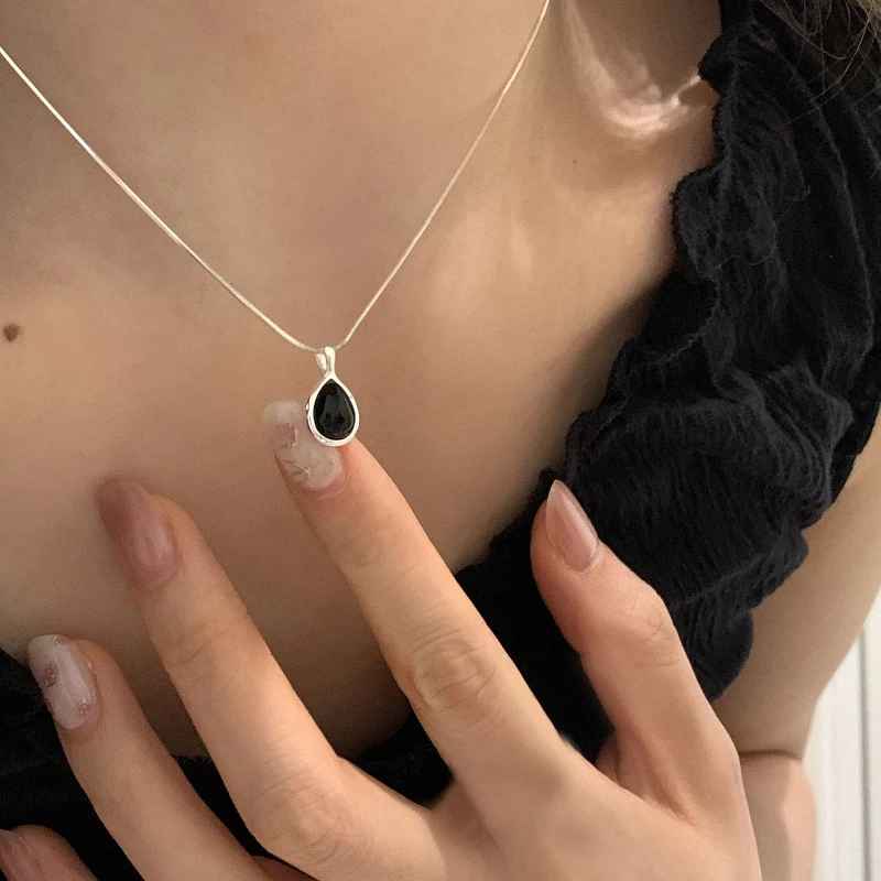 Black Zircon Water Drop Snake Chain Necklace