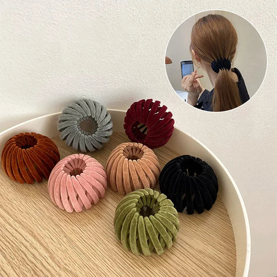Horsetail Buckle Hair Clip